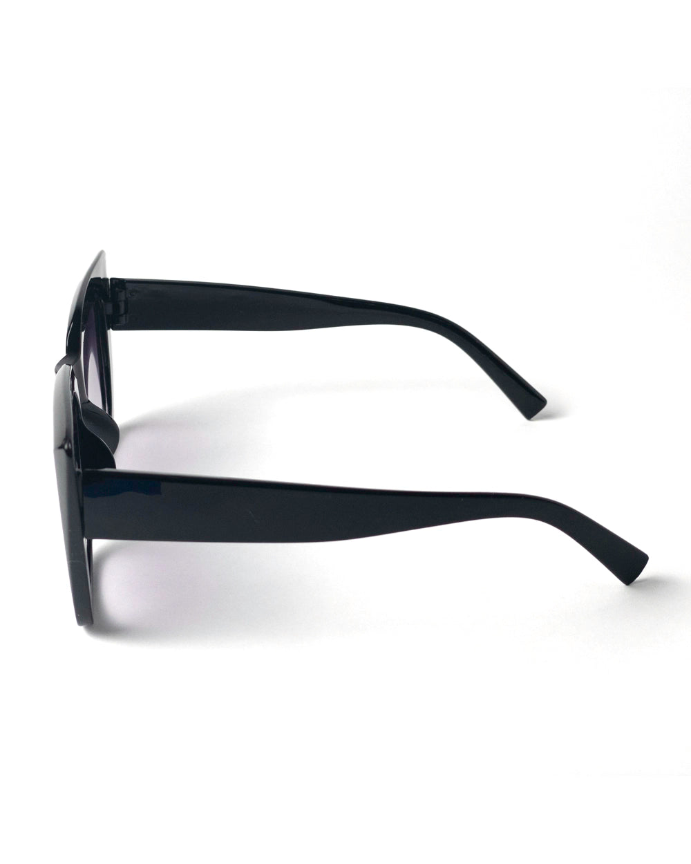 Chic Gradient Cat Eye Sunglasses: Your Ultimate Companion for Travel, Beach, Party, and Club