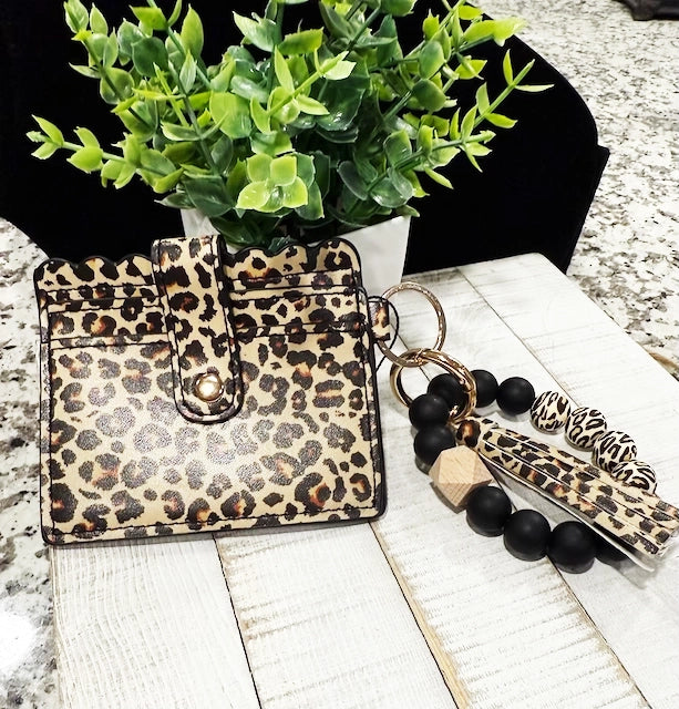 Wallet Bracelet with Tassel – Leopard, Marble, Black & Cowprint Styles