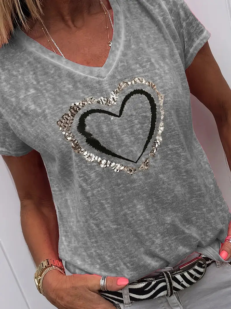 Casual Loose Heart Print V Neck Short Sleeve T-shirt