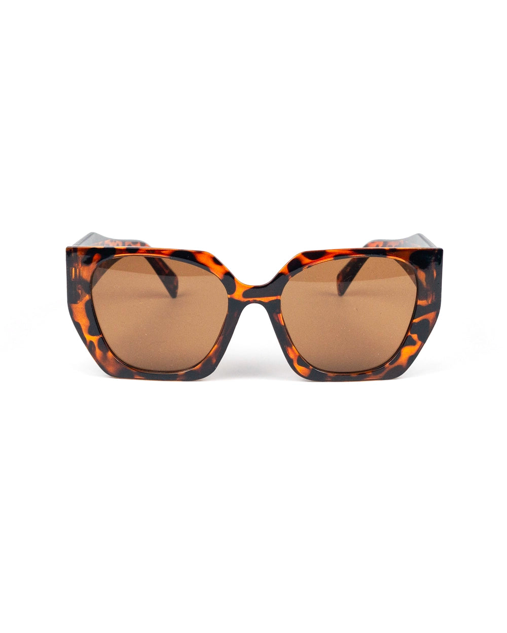 Summer Chic: Cat Eye Sun Shades for Beach Parties & Clubs